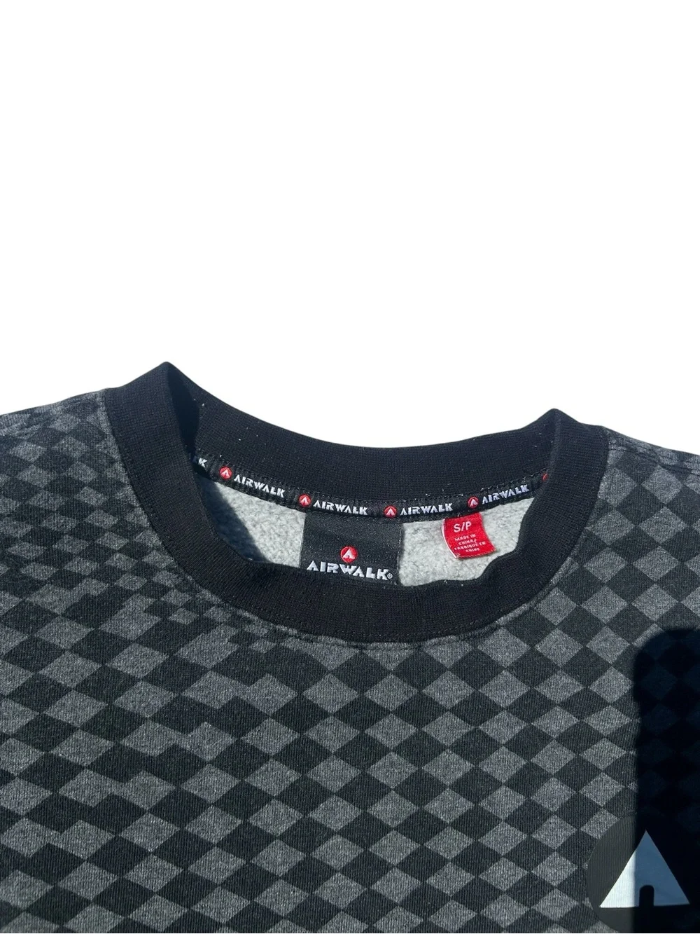 Airwalk Gray & Black Crewneck Sweatshirt Men’s Small